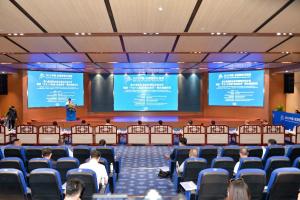 聚力推进职业教育国际交流合作 ，探索“ 中文+大数据+职业教育 ”模式创新论坛顺利举办