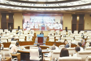 “一带一路”文明交流互鉴与应用型人才培养国际研讨会在贵安新区召开