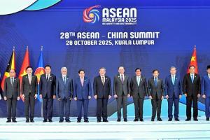 李强出席第28次中国—东盟领导人会议